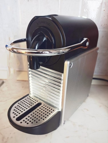Nespresso pixie macchina - nespresso,